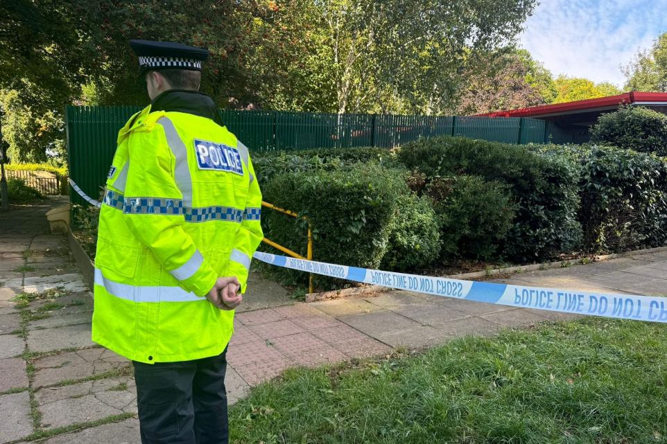 Luton Man Charged With Murders Of Woman And Two Teens